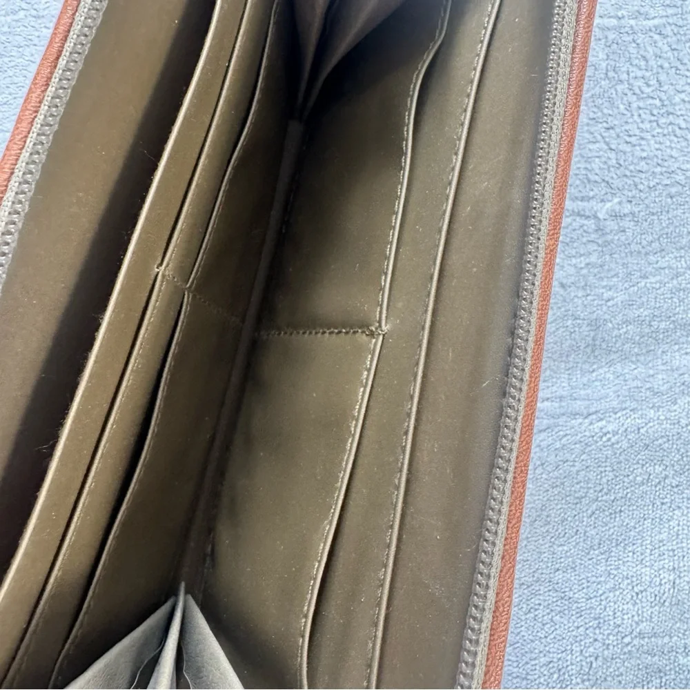 Vintage Jordache Zip Around Continental Wallet Olive Green Brown Pebbled Y2K 90s